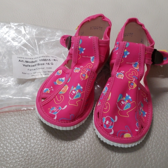 KID'S SHOES FOR HOME ROSE SIZE 11 - Picture 6 of 8